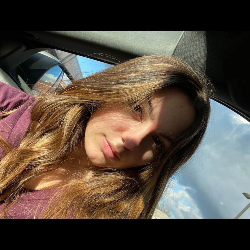 Meet your Posher, Elizabeth